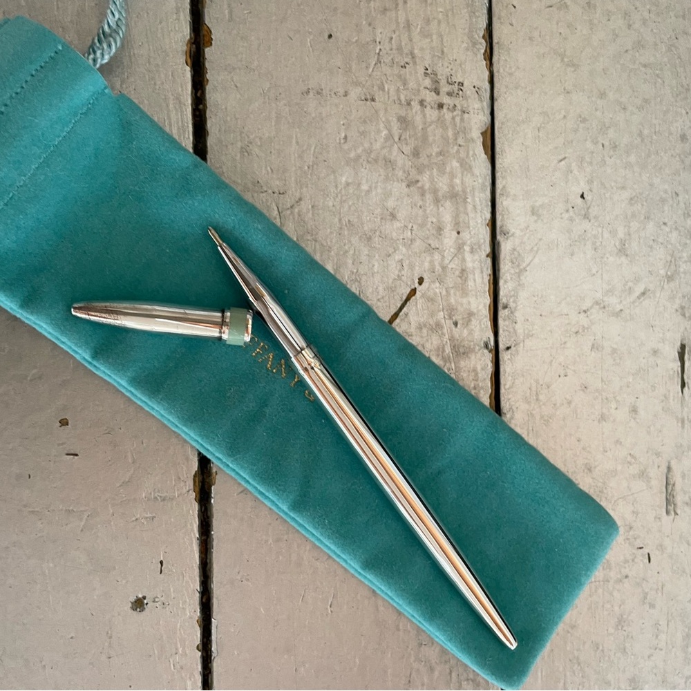 Stunning Tiffany silver purse pen PERFECT HOLIDAY GIFT
